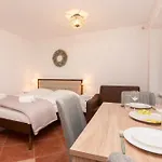 Apartmán Leonel By Locap Group *