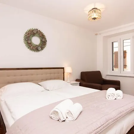 Leonel By Locap Group Piran