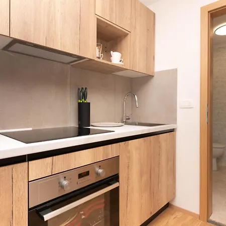 Leonel By Locap Group Piran