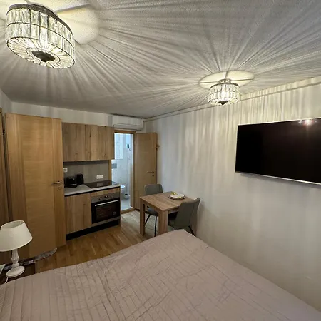 Leonel By Locap Group Piran