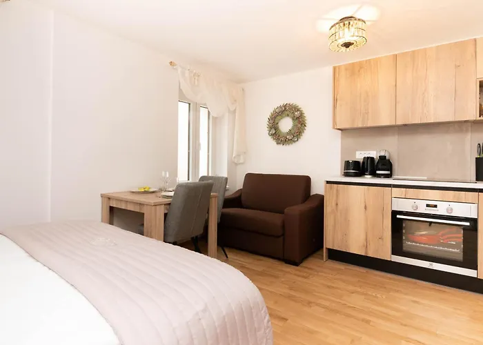 Leonel By Locap Group דירה