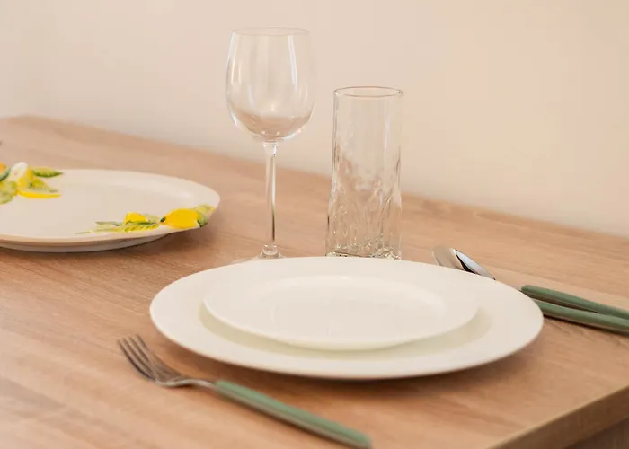 Leonel By Locap Group * פיראן