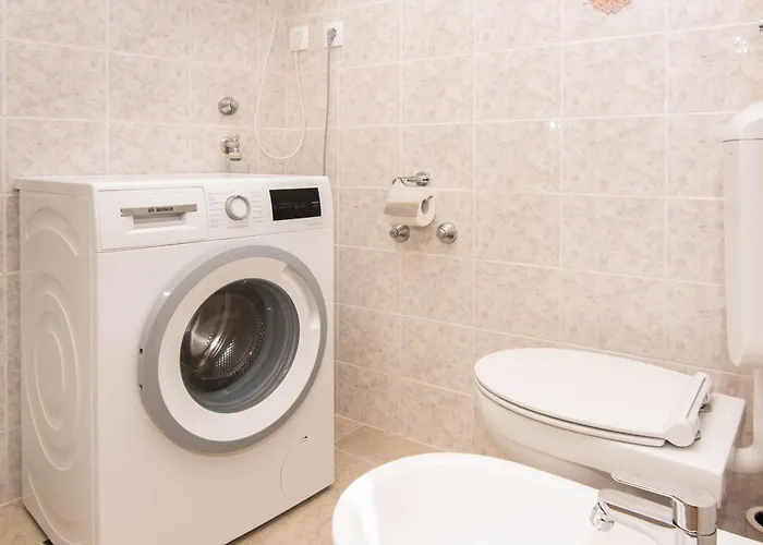 Leonel By Locap Group פיראן