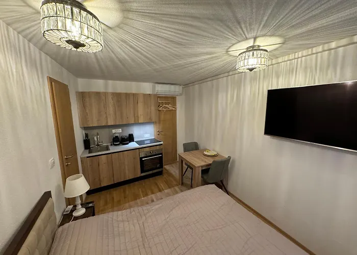 דירה Leonel By Locap Group פיראן